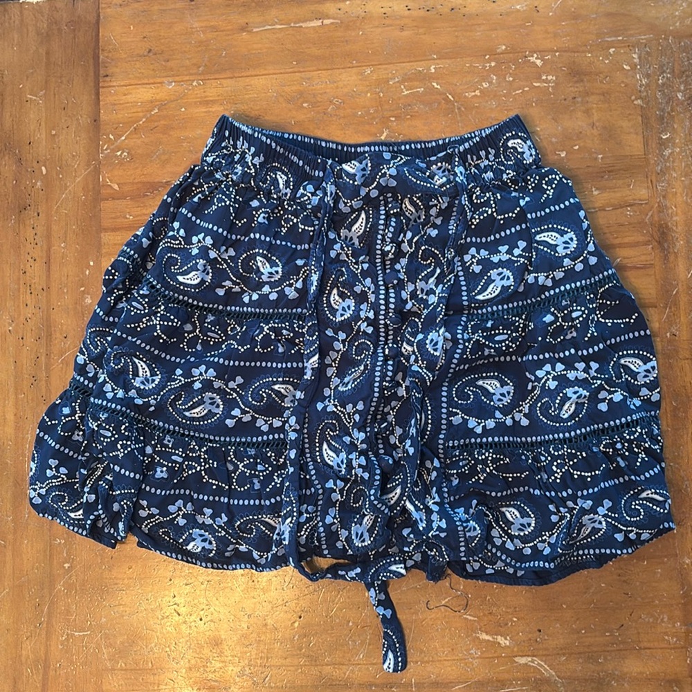 Blue Rain x Francesca’s Blue Paisley Skirt Size Small